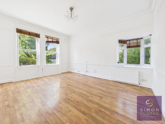 Apartment for rent in East Barnet, Greater London