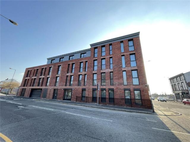 Flat for rent in Kensington, Calderstones