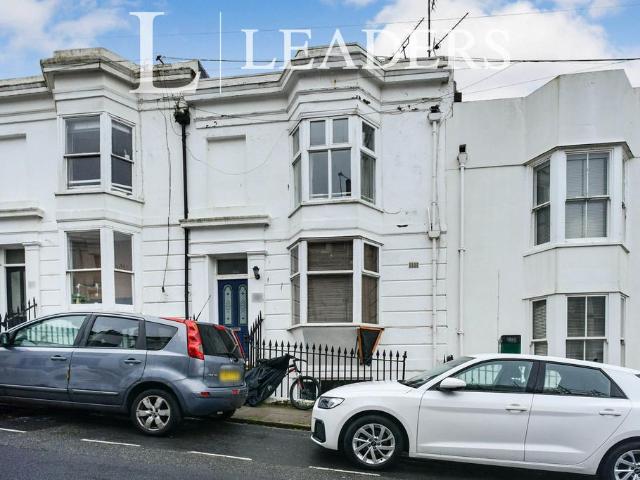 Flat for rent in Brunswick, Brighton & Hove
