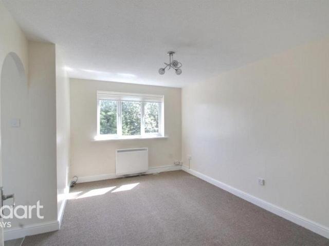 Apartment for rent in Grays, Essex