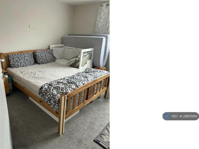 Apartment for rent in Riverdene, Priest Down