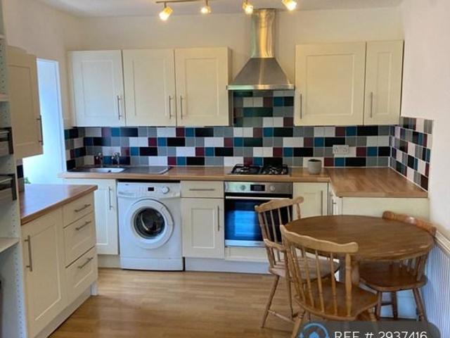 Flat for rent in London Borough of Lewisham, Greater London