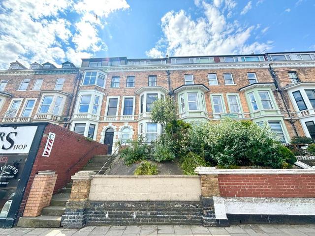 Flat for rent in Scarborough, The Old Town
