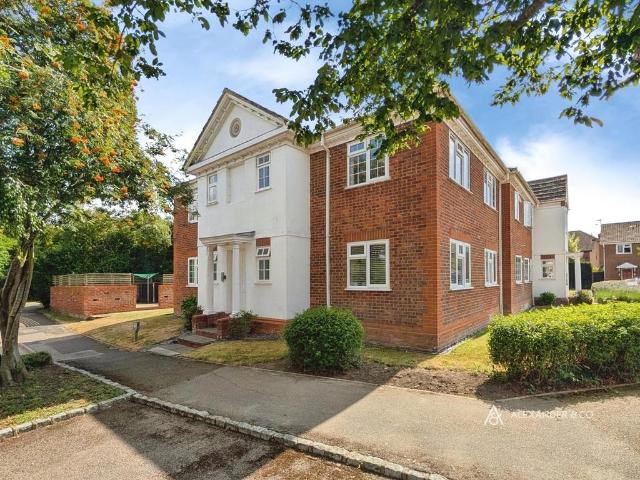 Flat for rent in Langford Village, Evershot