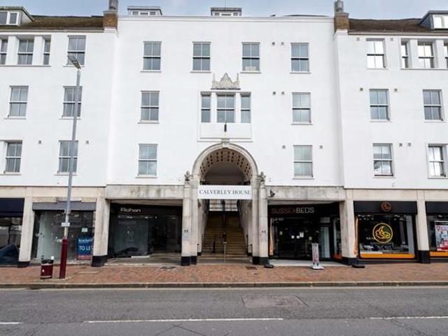 Apartment for rent in St James, Sandown Park