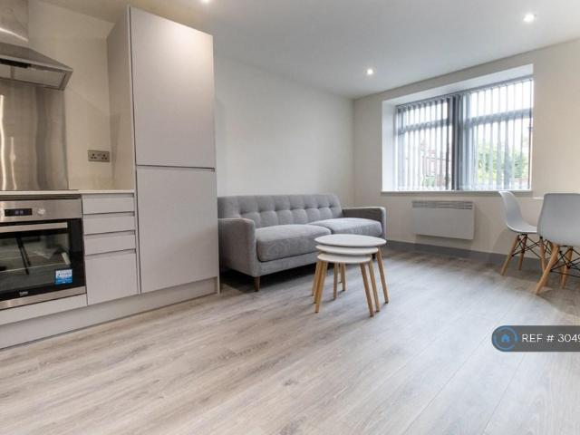 Flat for rent in Pudsey, West Yorkshire
