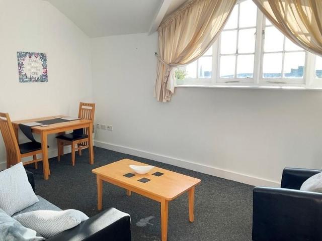 Apartment for rent in Mount Pleasant, Llanelli