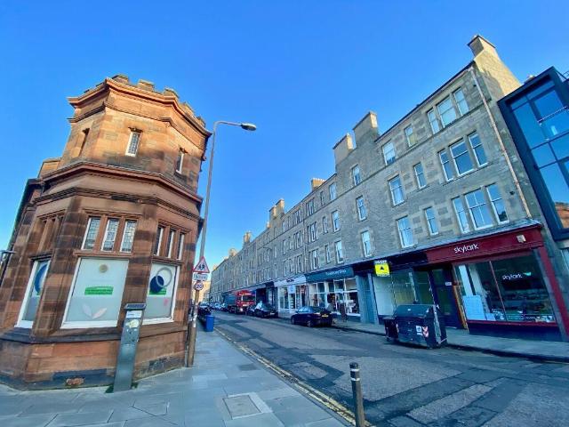 Flat for rent in Silvermills, Scotland