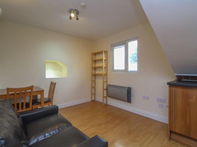 Apartment for rent in Civic Centre, Falcon Lodge