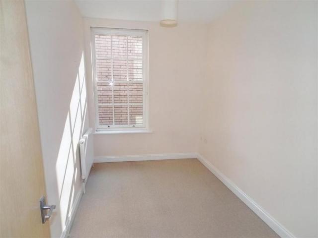 Apartment for rent in Northampton, Isle Of Man
