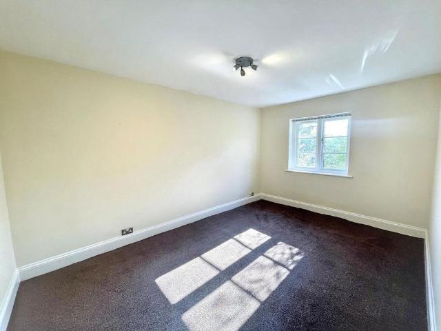 Apartment for rent in St Marychurch, Torquay