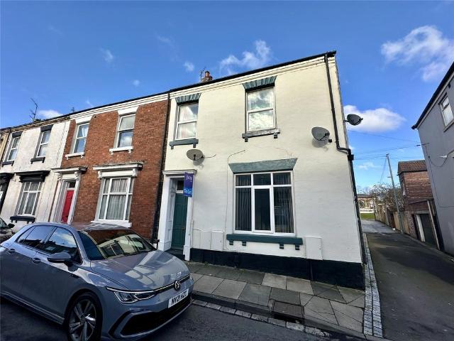 Flat for rent in Darlington