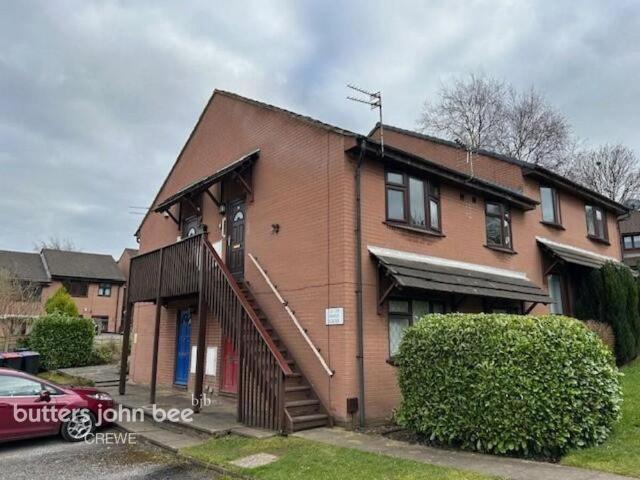 Apartment for rent in Greenbank, Leftwich