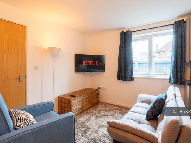 Apartment for rent in Marston, The Slade