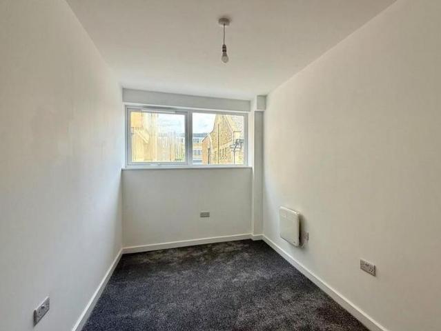 Apartment for rent in Eastborough, Dewsbury