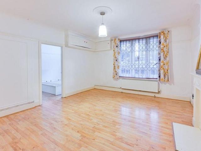Apartment for rent in South Hampstead, Greater London