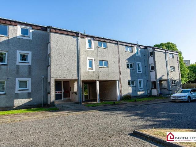 Flat for rent in Ballindoch, Scotland