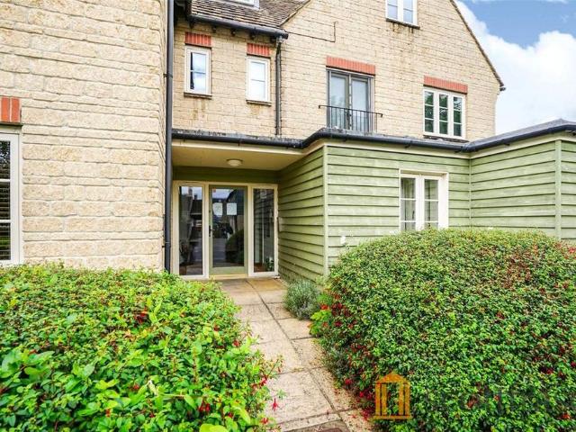 Apartment for rent in Deer Park, Black Bourton