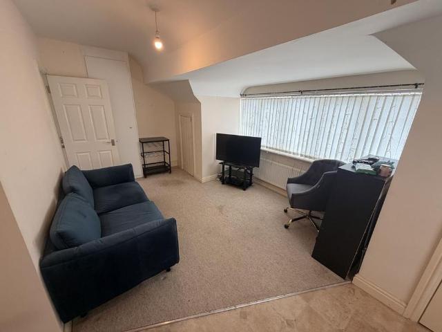 Apartment for rent in Fox Hollies, West Midlands