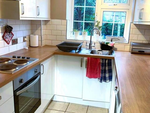Apartment for rent in Slough