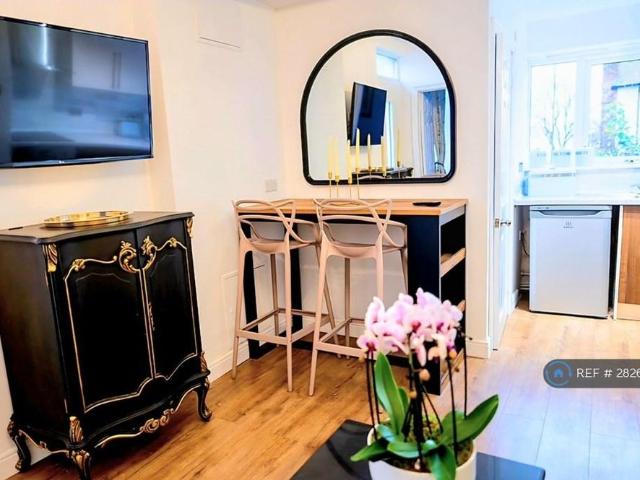 Apartment for rent in Haddon, East Midlands