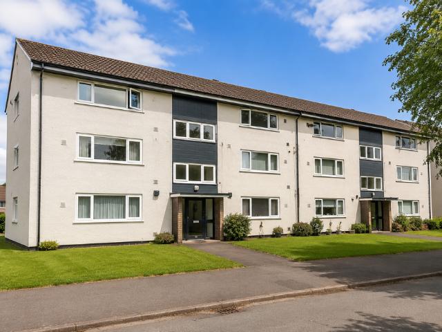 Flat for rent in Cookridge, West Yorkshire