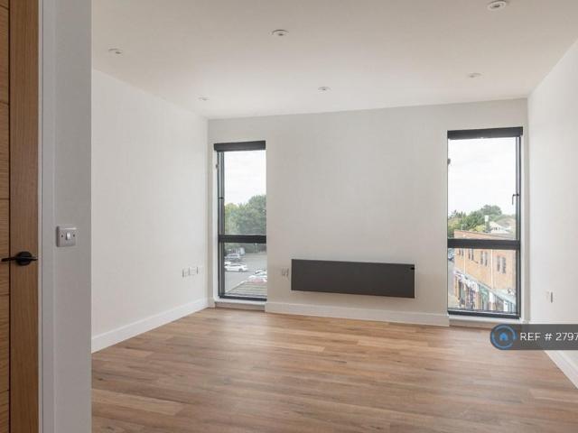Flat for rent in Evershot, Oxfordshire