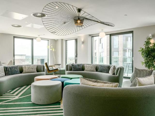 Apartment for rent in London Borough of Hounslow, Greater London