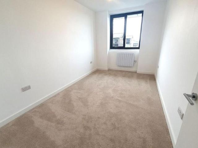 Apartment for rent in The Bridge, Kent