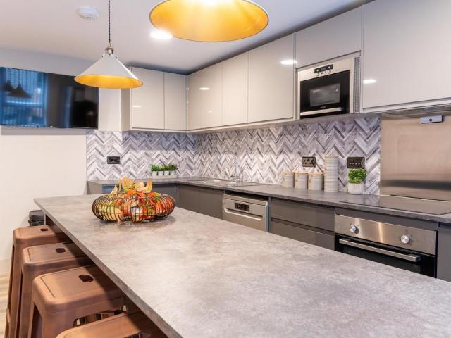Flat for rent in Bishopston, Feckenham