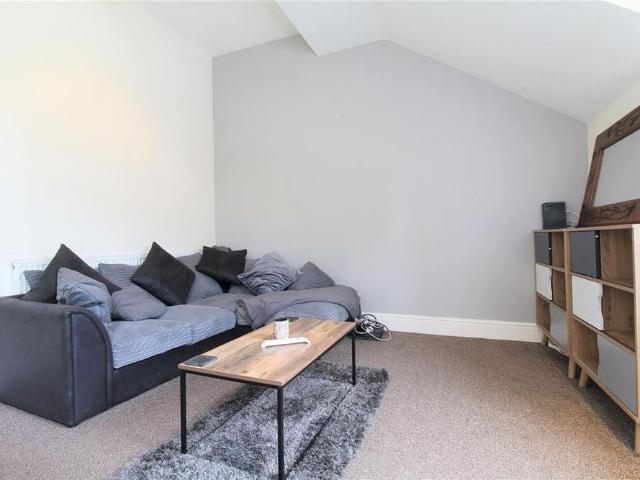 Apartment for rent in Caldermill, East Midlands