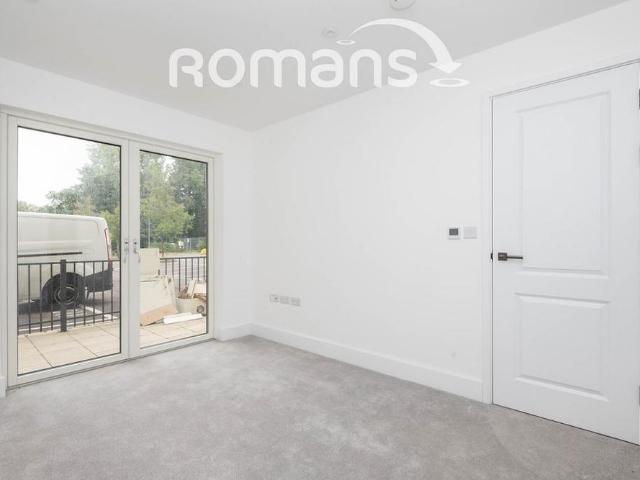 Apartment for rent in Heol-las, Surrey