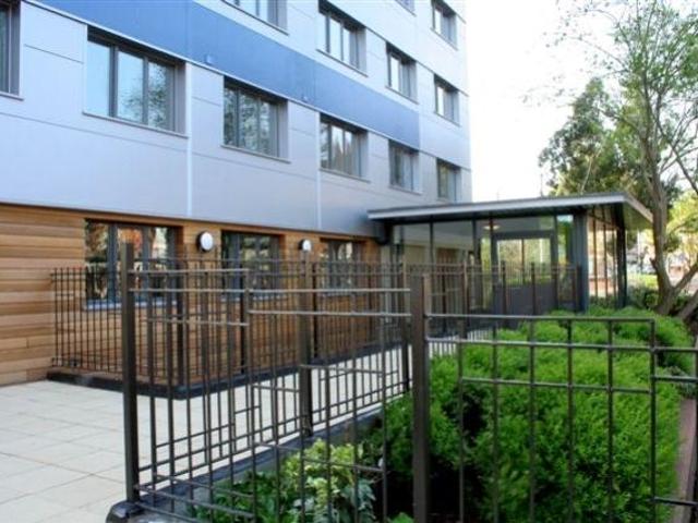 Flat for rent in Hyson Green, Haddon