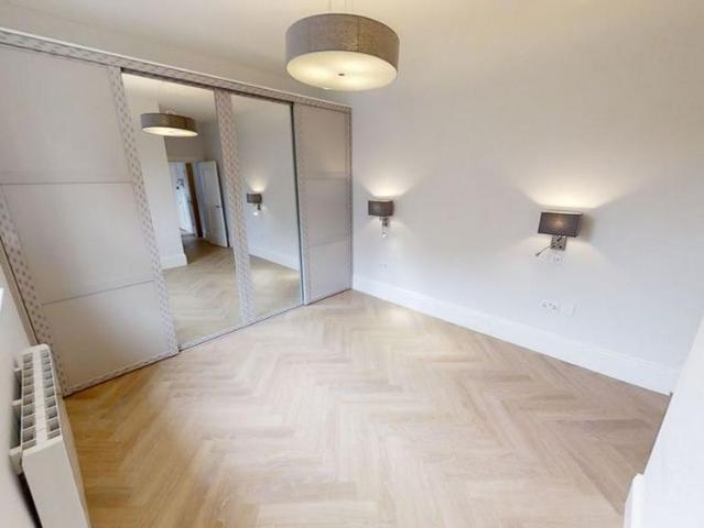 Apartment for rent in Westborough, Surrey