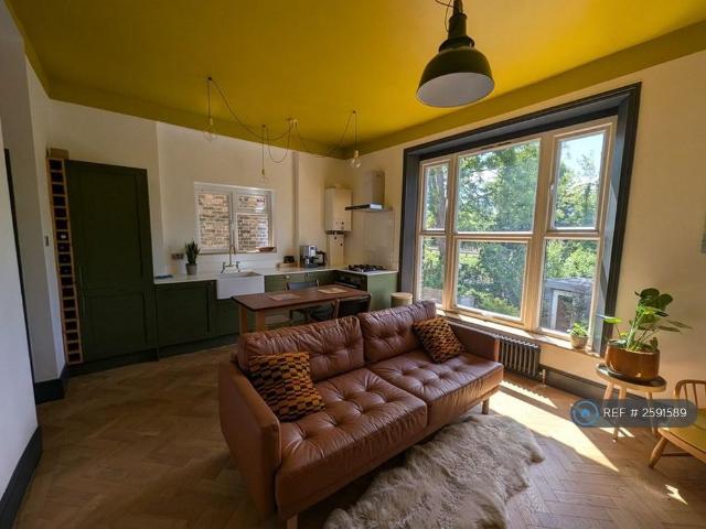 Apartment for rent in West Norwood, Greater London