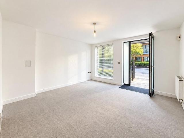 Apartment for rent in Grahame Park, Greater London