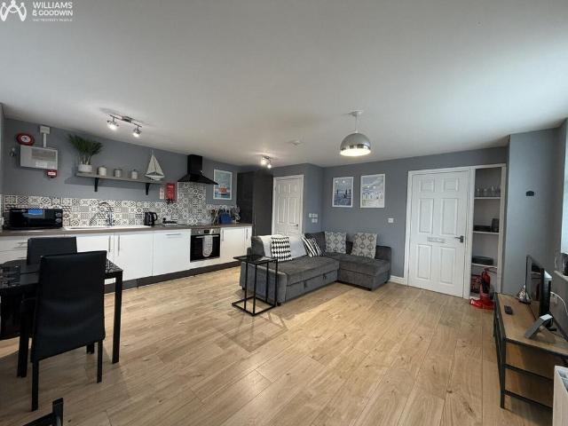 Flat for rent in Llanfaelog, Rhosneigr