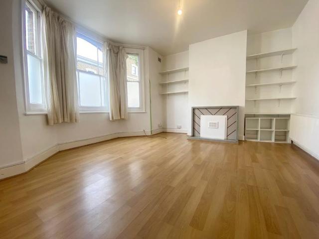 Apartment for rent in London Borough of Lewisham, Deptford