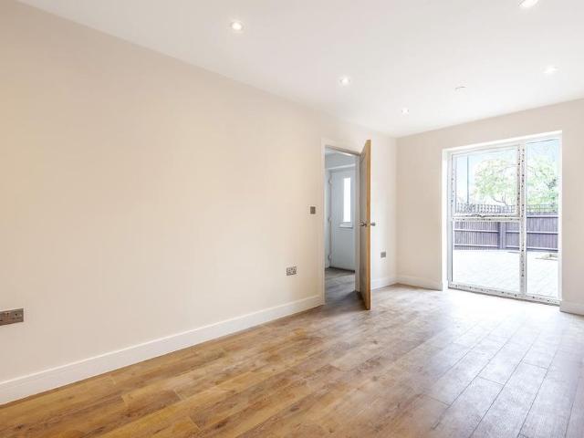 Apartment for rent in Epping, Essex