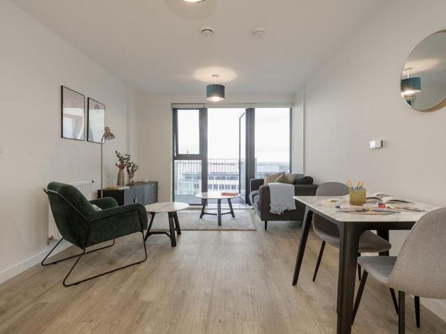 Apartment for rent in Alperton, Greater London