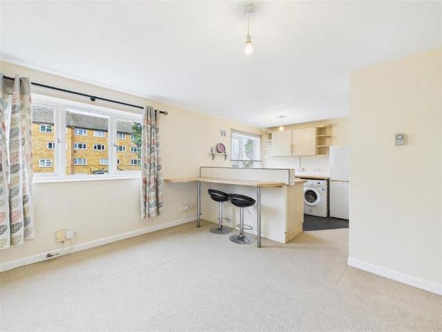 Apartment for rent in Bearton, King's Walden