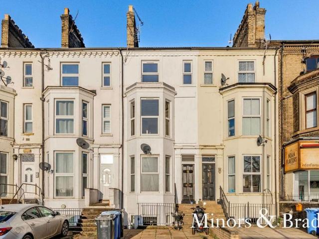 Apartment for rent in Lakenham, East Bank