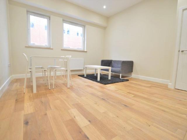 Apartment for rent in Chalvey, Slough