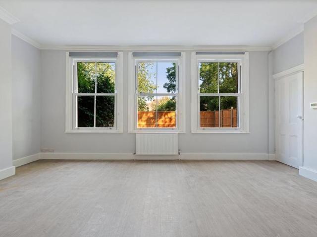 Apartment for rent in Putney, Greater London