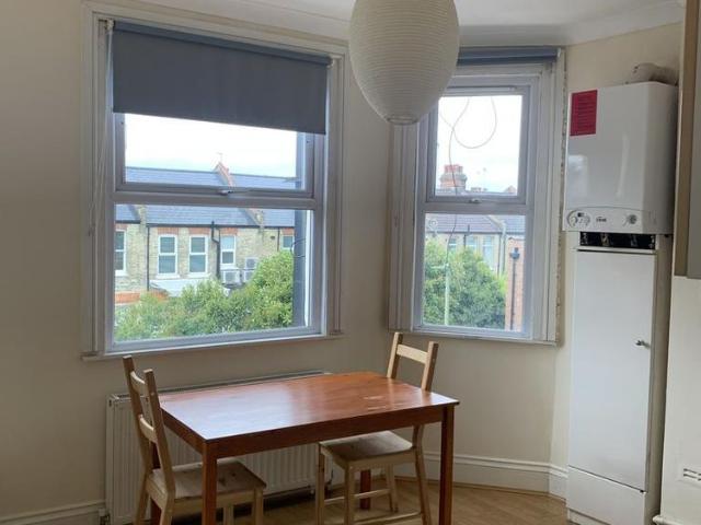 Apartment for rent in North Finchley, Greater London