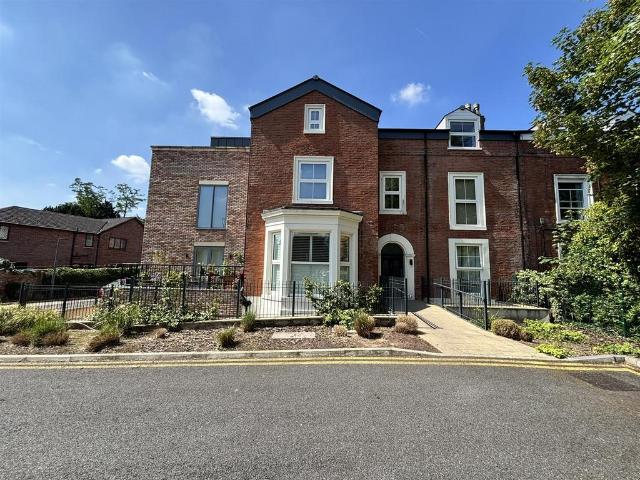 Flat for rent in Georgia, Greater Manchester