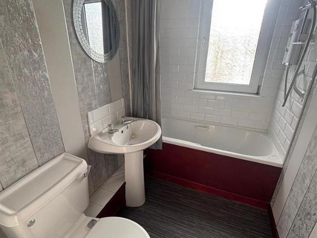 Apartment for rent in Watsonville, Motherwell