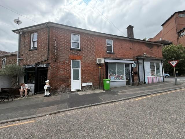Flat for rent in St James, Sandown Park