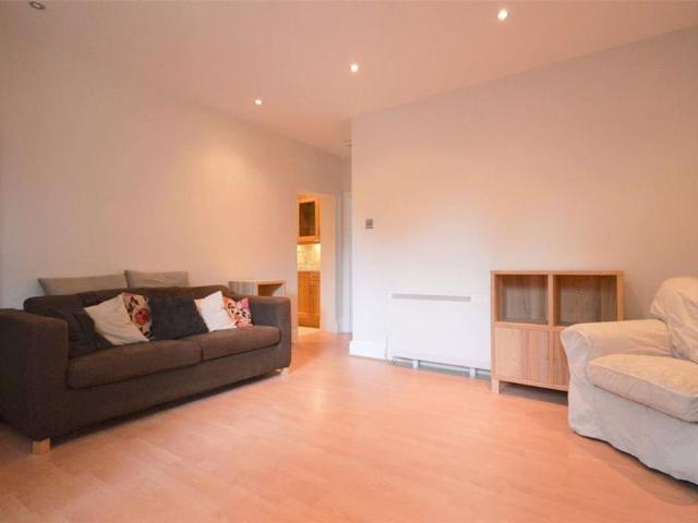 Apartment for rent in Lower Stanmore, Winchester