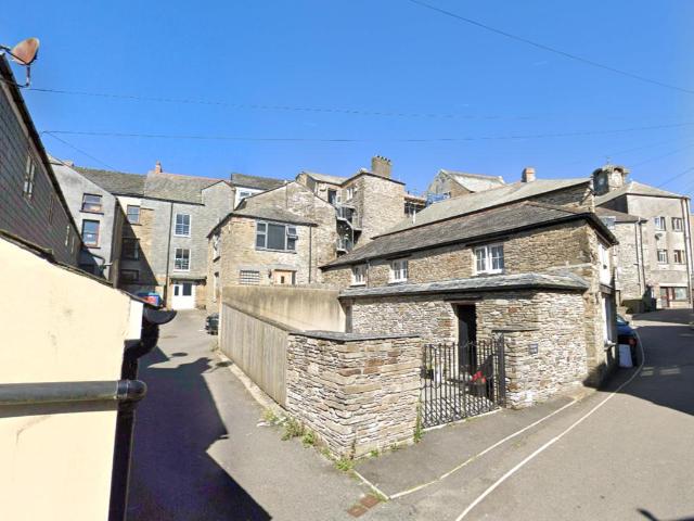 Flat for rent in Lamellion, Cornwall